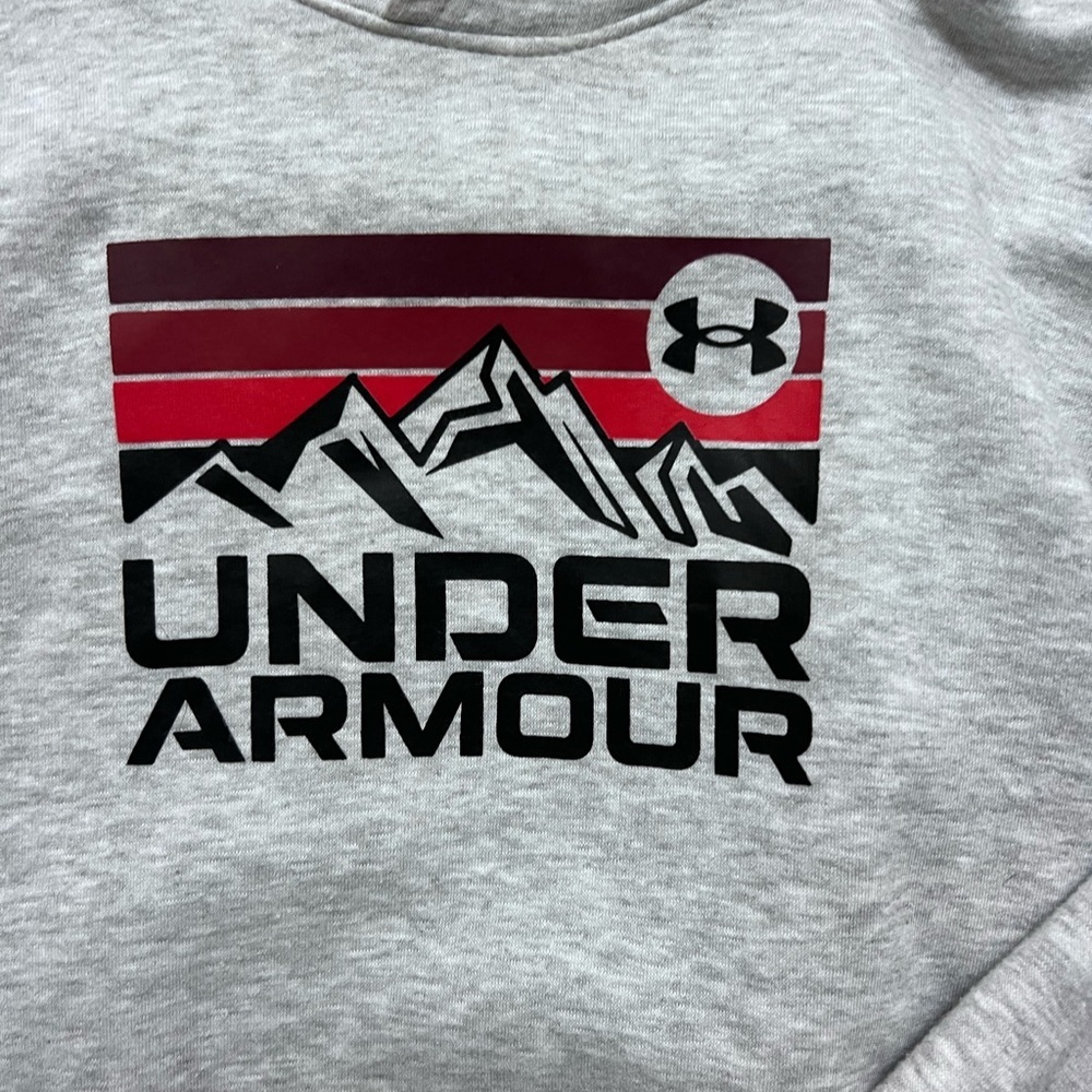 Under Armour hoodie, boys size extra large - Picture 2 of 3
